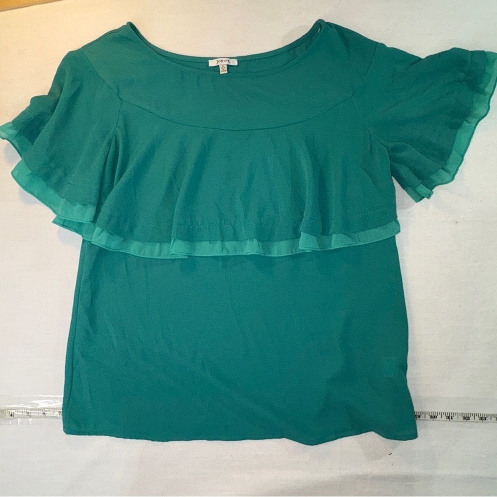 JODIFL Women’s Green Ruffled Blouse